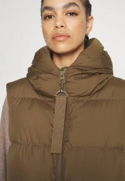 Marc O'Polo Long Fixed Hood Welt Pockets - Bodywarmer - Forest Floor -Marc O'Polo 0616bd7e80b54b84a34d146675ea4285