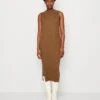 Marc O'Polo Sleeveless Round Neck - Etui-Jurk - Earthy Brown -Marc O'Polo 0f88e7e398674ac485aec55b4b6eea71
