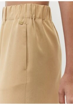 Marc O'Polo DENIM Shorts - Bright Chestnut 11 Marc O'Polo DENIM Shorts - Bright Chestnut -Marc O'Polo 1828fa2818a34ef09f9d15902908b49c