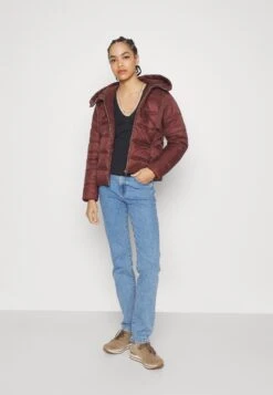 Marc O'Polo Jacket Padded Double Stitching Fixed Hood Pockets Drawstring Hood - Winterjas - Crimson Brown -Marc O'Polo 1b5ac04d32694a38a0a01cd12b24af1e