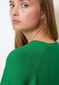 Marc O'Polo DENIM Raglan Mit Mini Struktur - Trui - Amazon Green -Marc O'Polo 1cd07773d6cc47829e77ef6e30cfbd8c