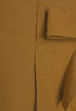 Marc O'Polo High Rise Pleats Belt - Shorts - Wood Brown -Marc O'Polo 1d744a3138ae43298507110d8a1bbbd3