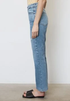 Marc O'Polo Ahus- Flared Jeans - Super Sustainable Blue Wash -Marc O'Polo 1ecdb274d90f43328c31d7aaf0020618