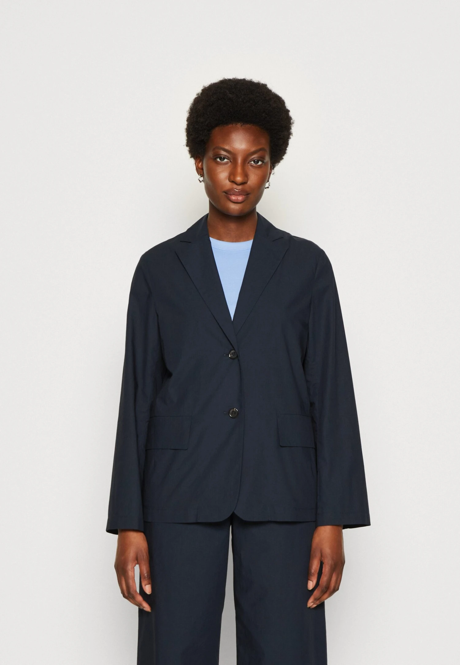 Marc O'Polo Light Summer Style 2 Button Flap Pockets - Blazer - Deep Blue Sea 3 Marc O'Polo Light Summer Style 2 Button Flap Pockets - Blazer - Deep Blue Sea