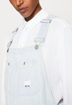 Marc O'Polo DENIM Dungaree Low CrotchBarrel Leg Cropped Length - Tuinbroek - Vintage Light Blue -Marc O'Polo 318f4c6223c64bc79ab5755098e4bb57