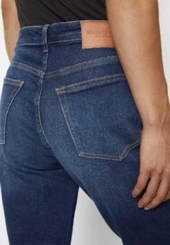 Marc O'Polo Modell Mala High Waist Cropped Aus - Jeans Tapered Fit - Authentic Dark Sea Blue Wash -Marc O'Polo 37ff856178b04f34b6ae745eacaac188