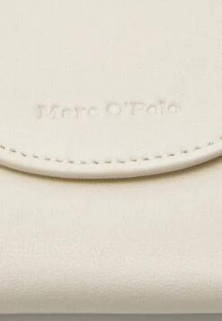 Marc O'Polo Julle - Portemonnee - Chalky Sand -Marc O'Polo 3c0abb30fcab4a9ea430db9157596b7b