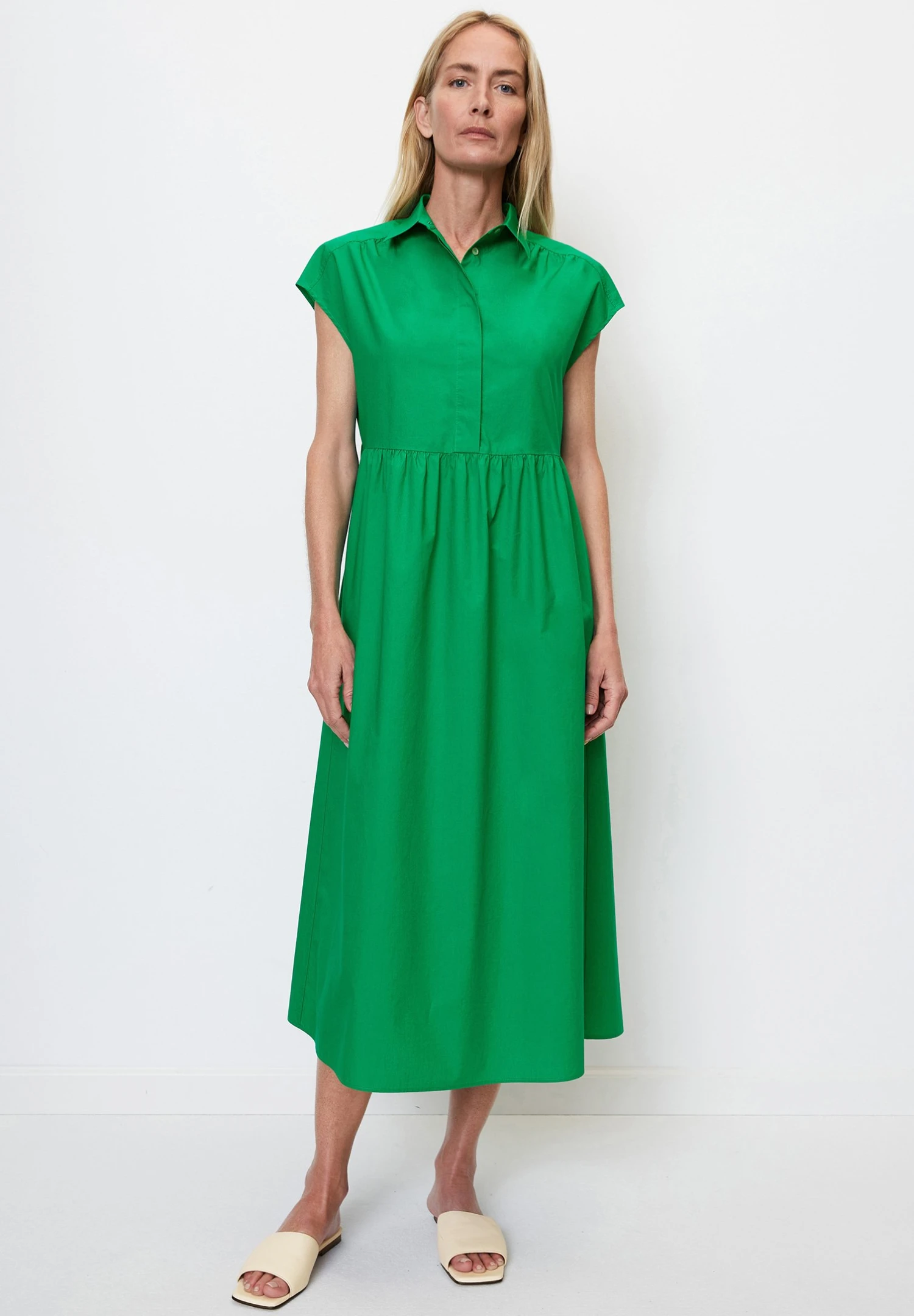Marc O'Polo Volumen-Aus- Blousejurk - Vivid Green 4 Marc O'Polo Volumen-Aus- Blousejurk - Vivid Green - Afbeelding 2