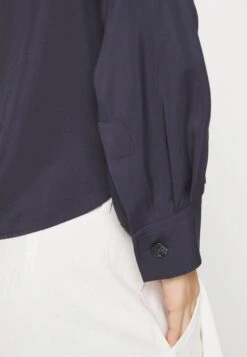 Marc O'Polo Overshirt Sharp Collar Long Sleeve Patched Pocket - Overhemdblouse - Deep Blue Sea -Marc O'Polo 465f694cffd542bab4987e5d06318ad1