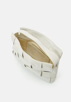 Marc O'Polo Maila - Handtas - Chalky Sand -Marc O'Polo 541e6e1eaa184360b13c1f12bee6cb46