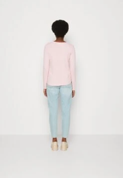 Marc O'Polo DENIM Longsleeve V Neck Regular Fit - Longsleeve - Matte Rose -Marc O'Polo 5b1b76697e0a47e497703ed1160bf945