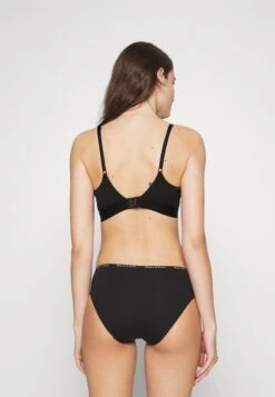 Marc O'Polo Iconic Rib Wireless Padded Bra - T-Shirt Bh - Black -Marc O'Polo 650f87583a004da6a748475c48aad1a4