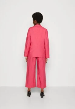 Marc O'Polo Light Summer Style 2 Button Flap Pockets - Blazer - Dahlia Pink -Marc O'Polo 6deded8ea4aa4f5fa49e575b56c5a9a7