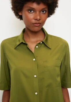 Marc O'Polo Short Sleeve Straight Casual Fit Kent Collar Patched - Overhemdblouse - Fern Green -Marc O'Polo 6f6eb7805217488ba49a7c7866e3aa9d