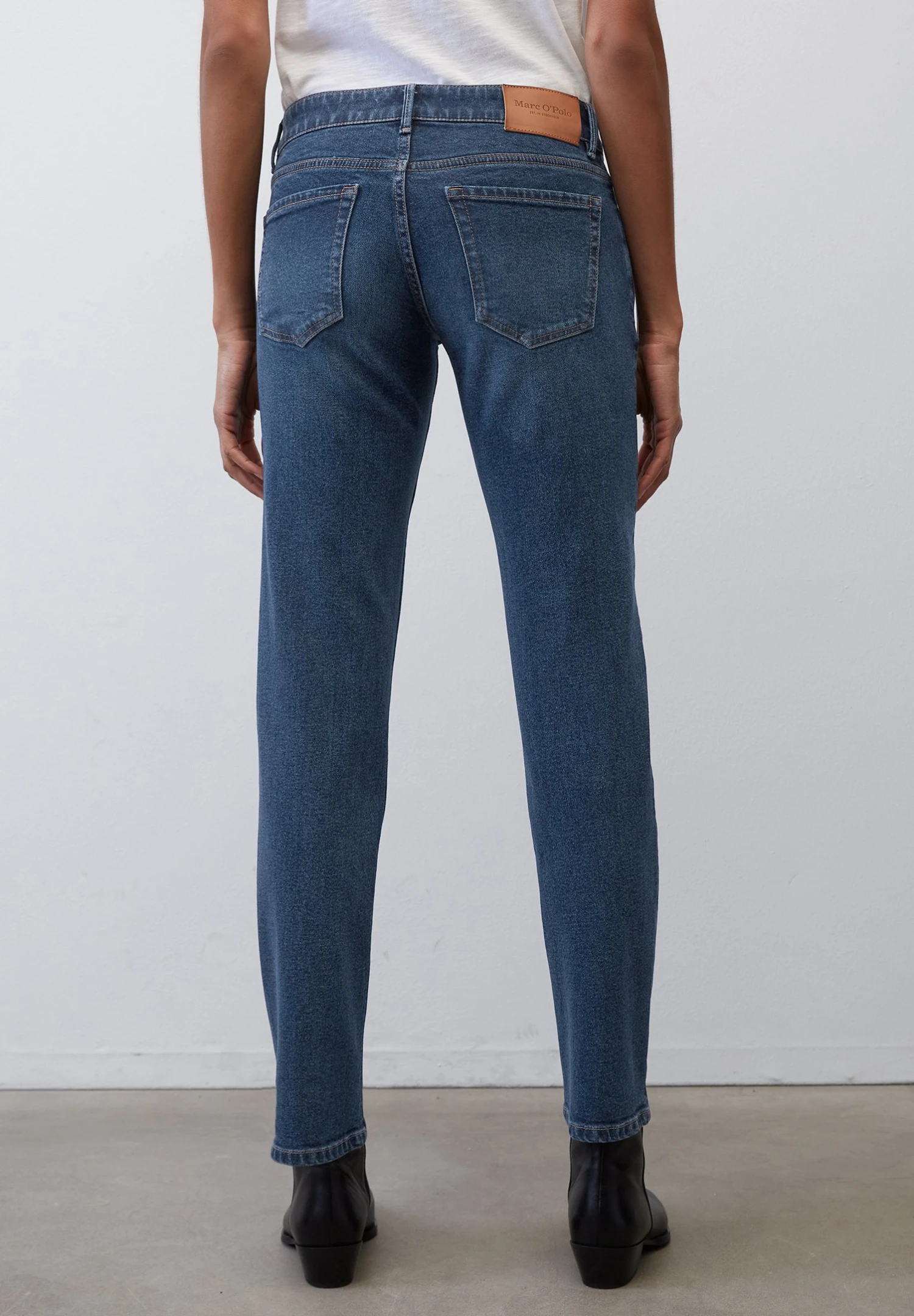 Marc O'Polo Modell Alby Aus Stretch - Straight Leg Jeans - Authentic Mid Blue Wash 6 Marc O'Polo Modell Alby Aus Stretch - Straight Leg Jeans - Authentic Mid Blue Wash - Afbeelding 4