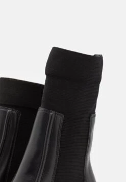 Marc O'Polo Tyra- Enkellaarsjes Met Plateauzool - Black 13 Marc O'Polo Tyra- Enkellaarsjes Met Plateauzool - Black -Marc O'Polo 7314ecb5aeaf4530a13df45b7f1d63c5