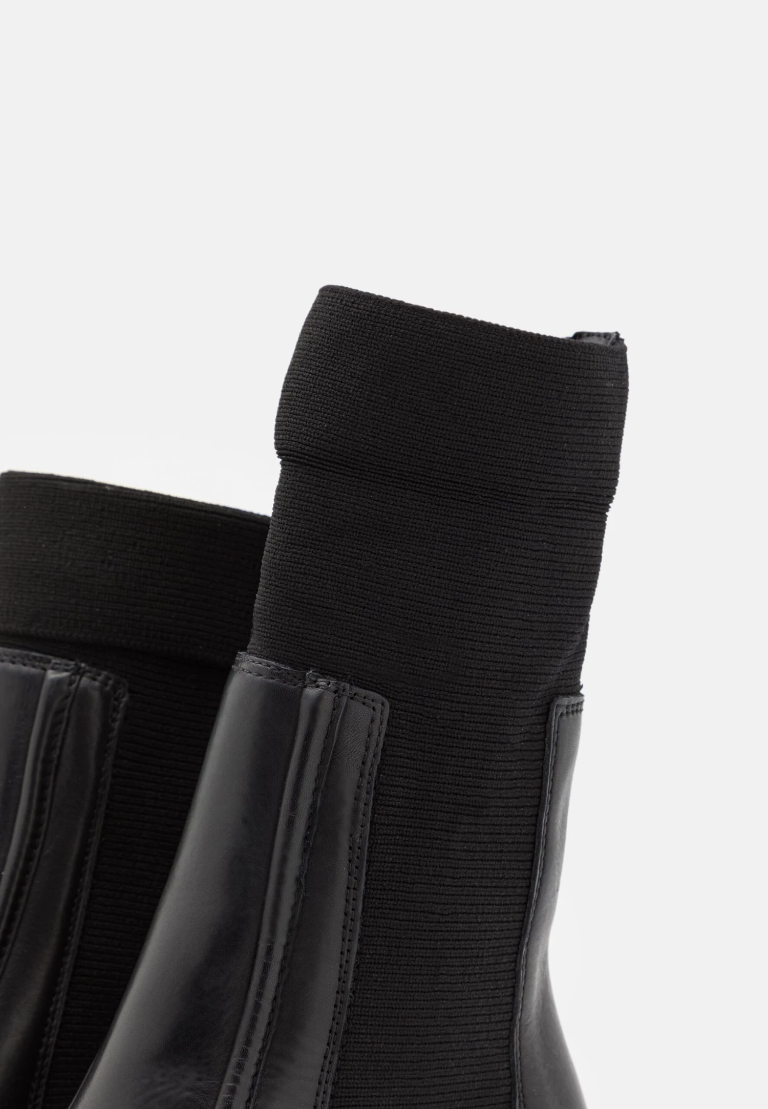 Marc O'Polo Tyra- Enkellaarsjes Met Plateauzool - Black 8 Marc O'Polo Tyra- Enkellaarsjes Met Plateauzool - Black - Afbeelding 6