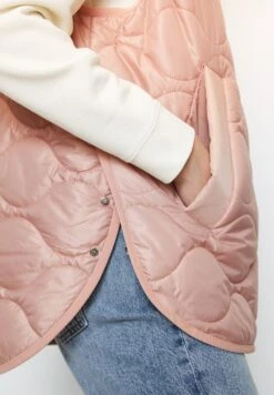 Marc O'Polo Onion Quilting Padded Side Slits Fixed Hood Patch - Bodywarmer - Rose Powder -Marc O'Polo 7dc768d57052433c840de6f53c18603d