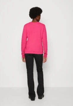 Marc O'Polo DENIM Basic Fit Crew Neck Logo Embroidery - Sweater - Fresh Fuschia -Marc O'Polo 7f0587a835e64a728a87f5b102254e17
