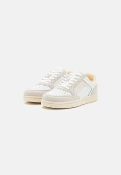 Marc O'Polo Violeta- Sneakers Laag - White/Natural Sand 10 Marc O'Polo Violeta- Sneakers Laag - White/Natural Sand -Marc O'Polo 8424d5028a8c446aba8cd7aeb23a3458