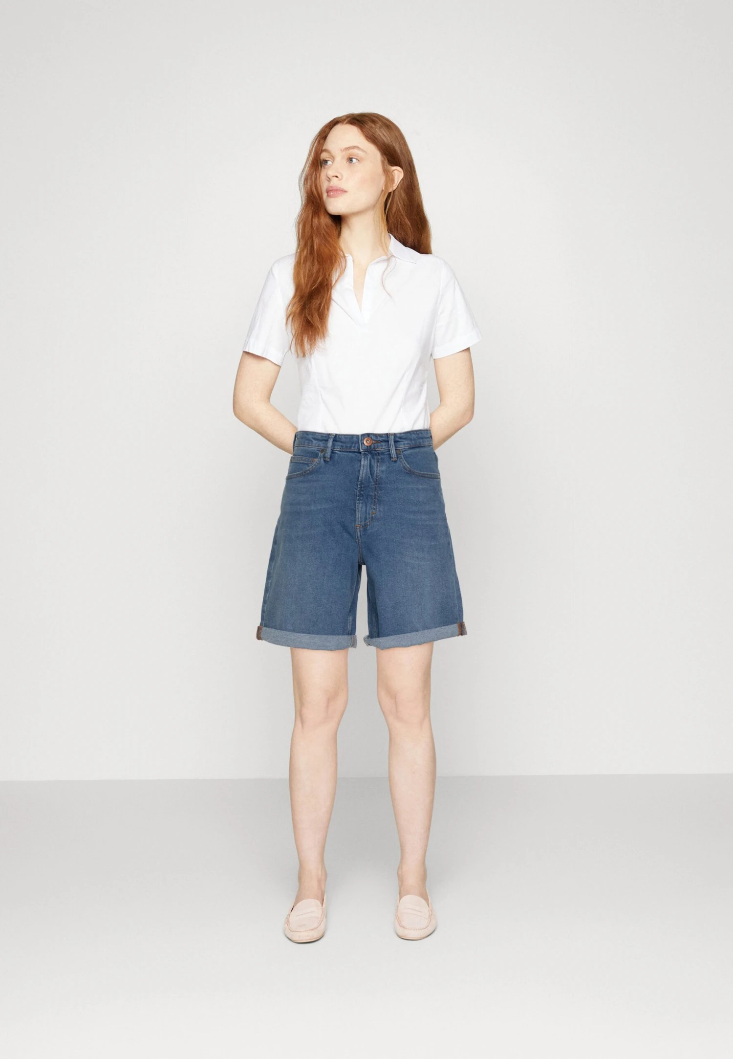 Marc O'Polo High Waist Relaxed Fit Mid Length Turn Up - Jeansshort - Dark Blue 4 Marc O'Polo High Waist Relaxed Fit Mid Length Turn Up - Jeansshort - Dark Blue - Afbeelding 2