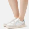 Marc O'Polo Violeta- Sneakers Laag - White/Spring Sky -Marc O'Polo 9a2eb86a3a264f89af8664b87ab8cae0