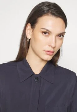 Marc O'Polo Overshirt Sharp Collar Long Sleeve Patched Pocket - Overhemdblouse - Deep Blue Sea -Marc O'Polo a0c9fdc27f2c4fbc830e83ef4a1dab88