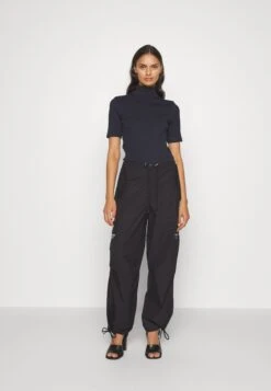 Marc O'Polo Stand Up Collar Short Sleeve - T-Shirt Basic - Deep Blue Sea -Marc O'Polo a477b8926d80415ea46f725498f4acbb