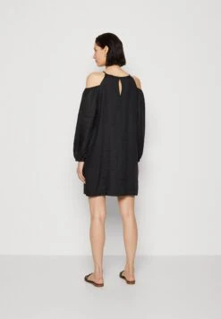Marc O'Polo Dress Loose Fit Cut Out Shoulders - Jurk - Black -Marc O'Polo a75075574e114930965f507f308b4504