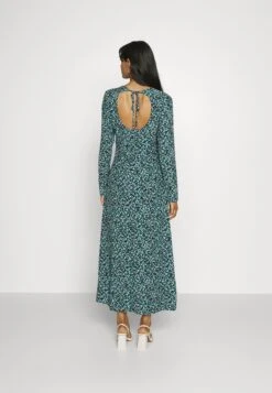 Marc O'Polo DENIM Dress Longsleeve Open Back Detail - Maxi-Jurk - Fresco Blue 9 Marc O'Polo DENIM Dress Longsleeve Open Back Detail - Maxi-Jurk - Fresco Blue -Marc O'Polo ae5ea2cb8a124bbe81aad618d8a12a99
