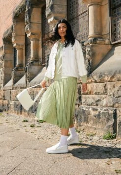 Marc O'Polo Cora - Sneakers Laag - Offwhite -Marc O'Polo b224b277b6614b3b9fd8e0189aa0df5e