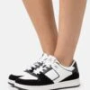 Marc O'Polo Rudy - Sneakers Laag - White/Black -Marc O'Polo b57e342cf4c04609adf23022da14410d