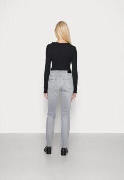 Marc O'Polo DENIM Alva - Slim Fit Jeans - Grey -Marc O'Polo b663035ee54f458c9829c3c2c126f00d