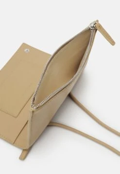 Marc O'Polo Fiona - Telefoonhoesje - Wheat Field 9 Marc O'Polo Fiona - Telefoonhoesje - Wheat Field -Marc O'Polo b6cc4e5e2e9943a98cf66fd5a5ed8e26