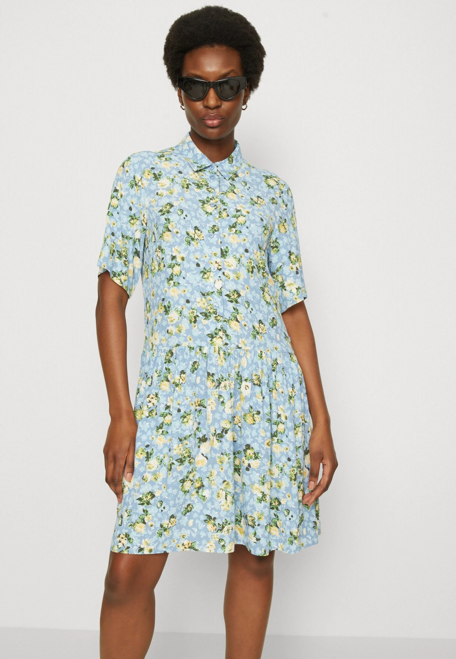 Marc O'Polo DENIM Dress Short Sleeve Half Button Placket Collar - Blousejurk - Multi/Soft Sky Blue 6 Marc O'Polo DENIM Dress Short Sleeve Half Button Placket Collar - Blousejurk - Multi/Soft Sky Blue - Afbeelding 4