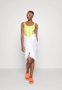 Marc O'Polo -Marc O'Polo bcf65a976c394bdb9f471f8c32507b45