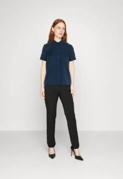 Marc O'Polo DENIM Short Sleeve - Overhemdblouse - Admiral -Marc O'Polo c04b5fe445db4e45b3684be2b01b4b5f