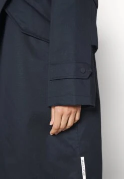 Marc O'Polo Light Padded With Hood Flap Pockets On Sleeve- Parka - Deep Blue Sea -Marc O'Polo c4fbadef049041cbba00c3df6562ade8