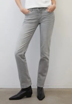 Marc O'Polo Modell Alby Straight- Straight Leg Jeans - Authentic Light Grey Wash -Marc O'Polo cdccb7dfe8b74bab80ff54b52311ec2d