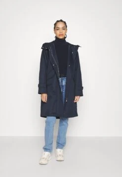 Marc O'Polo Light Padded With Hood Flap Pockets On Sleeve- Parka - Deep Blue Sea -Marc O'Polo ce6b260a16614d0d86e170817594ccd3