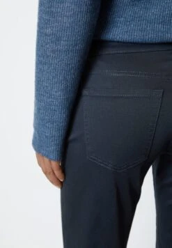 Marc O'Polo Modell Alby Straight Aus Smooth Sateen Stretch - Broek - Deep Blue Sea 11 Marc O'Polo Modell Alby Straight Aus Smooth Sateen Stretch - Broek - Deep Blue Sea -Marc O'Polo d18a5efee88041fab2149adde6deeaa9