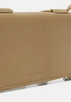 Marc O'Polo Fiona - Telefoonhoesje - Wheat Field 10 Marc O'Polo Fiona - Telefoonhoesje - Wheat Field -Marc O'Polo d2ee6d3501c644b69670da6c5b64763d