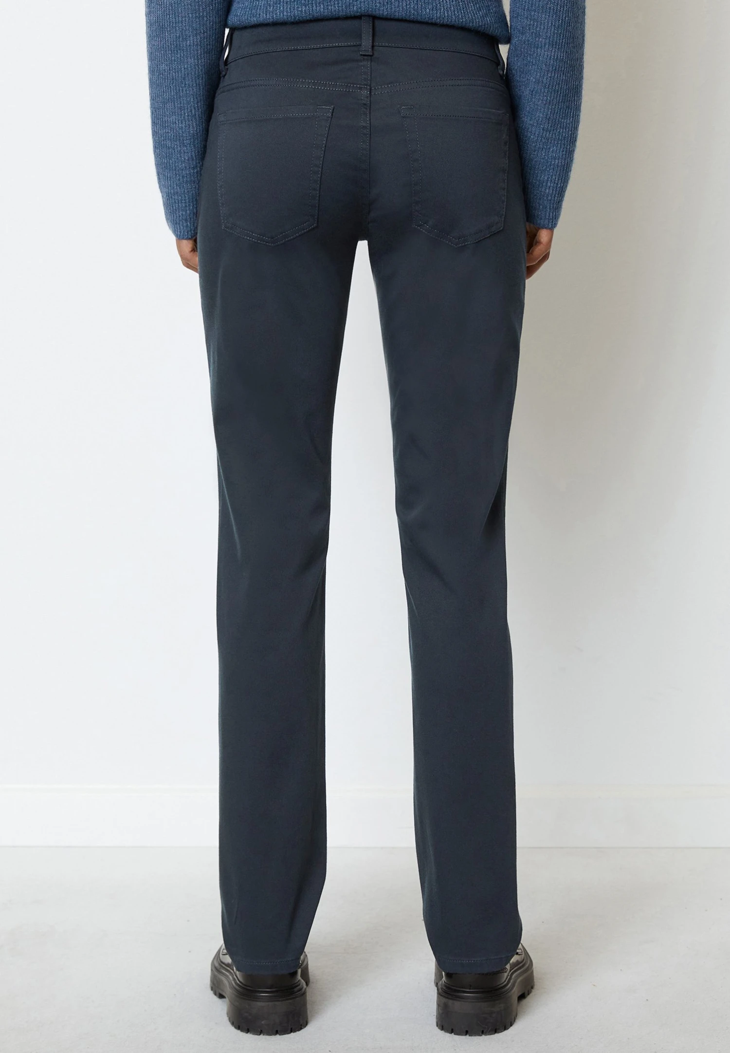 Marc O'Polo Modell Alby Straight Aus Smooth Sateen Stretch - Broek - Deep Blue Sea 5 Marc O'Polo Modell Alby Straight Aus Smooth Sateen Stretch - Broek - Deep Blue Sea - Afbeelding 3