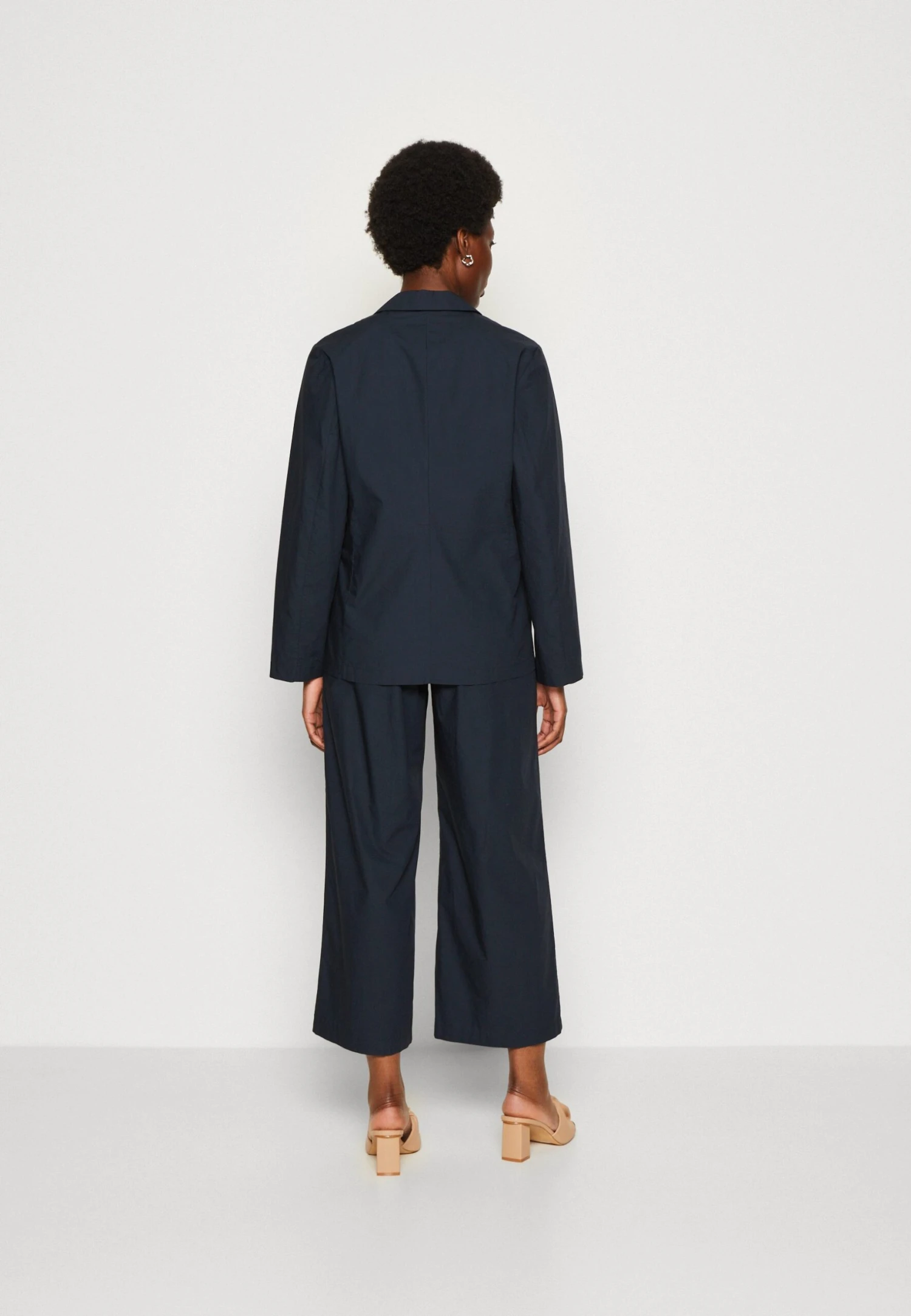 Marc O'Polo Light Summer Style 2 Button Flap Pockets - Blazer - Deep Blue Sea 5 Marc O'Polo Light Summer Style 2 Button Flap Pockets - Blazer - Deep Blue Sea - Afbeelding 3