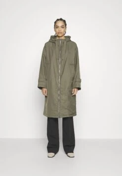 Marc O'Polo Coat Long Padded Fixed Hood Zipper Drawstring Waist - Parka - Olive Crop 13 Marc O'Polo Coat Long Padded Fixed Hood Zipper Drawstring Waist - Parka - Olive Crop -Marc O'Polo e8301f35293c4838b1beeb8452123219