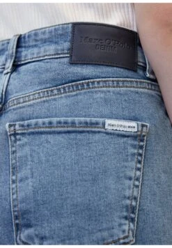 Marc O'Polo DENIM Tomma High Aus Org - Relaxed Fit Jeans - Multi Vintage Mid Blue -Marc O'Polo e904a48bc8a5494985f0e8ddb9b27a20