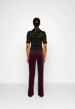 Marc O'Polo DENIM Pants Straight Leg Turn Up - Broek - Orante Plum -Marc O'Polo ee2a3e6335ff4a52bd687c4d917bd0d1