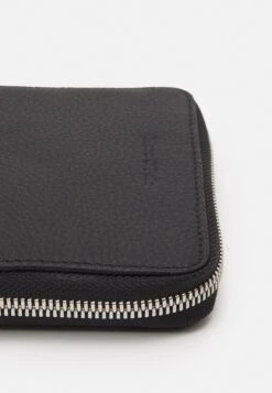 Marc O'Polo Carla - Portemonnee - Black -Marc O'Polo f28663dfd76f4298bc2eae82ca55b9f6