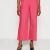 Marc O'Polo Pants Relaxed Style Straight Fit Slightly Cropped - Broek - Dahlia Pink -Marc O'Polo fee87f3dde4441e9b875b9a68291ebd8