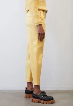 Marc O'Polo Modern Style Tapered Leg High Rise Welt Pocket - Chino - Straw Yellow -Marc O'Polo fff3e54c02354719a5b9174e5c81ee05